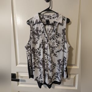 Torrid Disney Fab Five sleeveless shirt